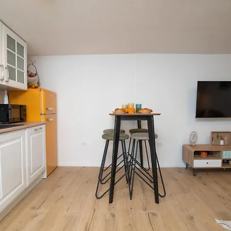 Balatura House Будинок відпочинку *