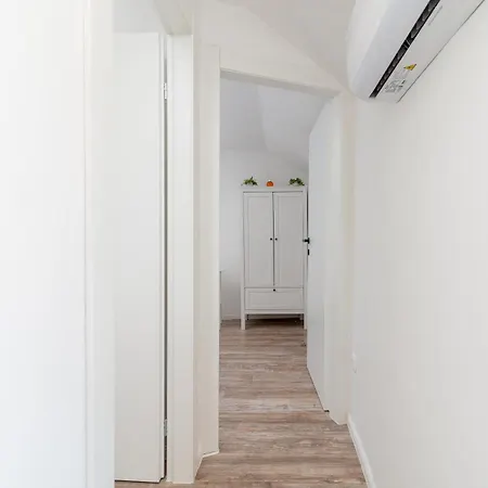Balatura House Будинок відпочинку *